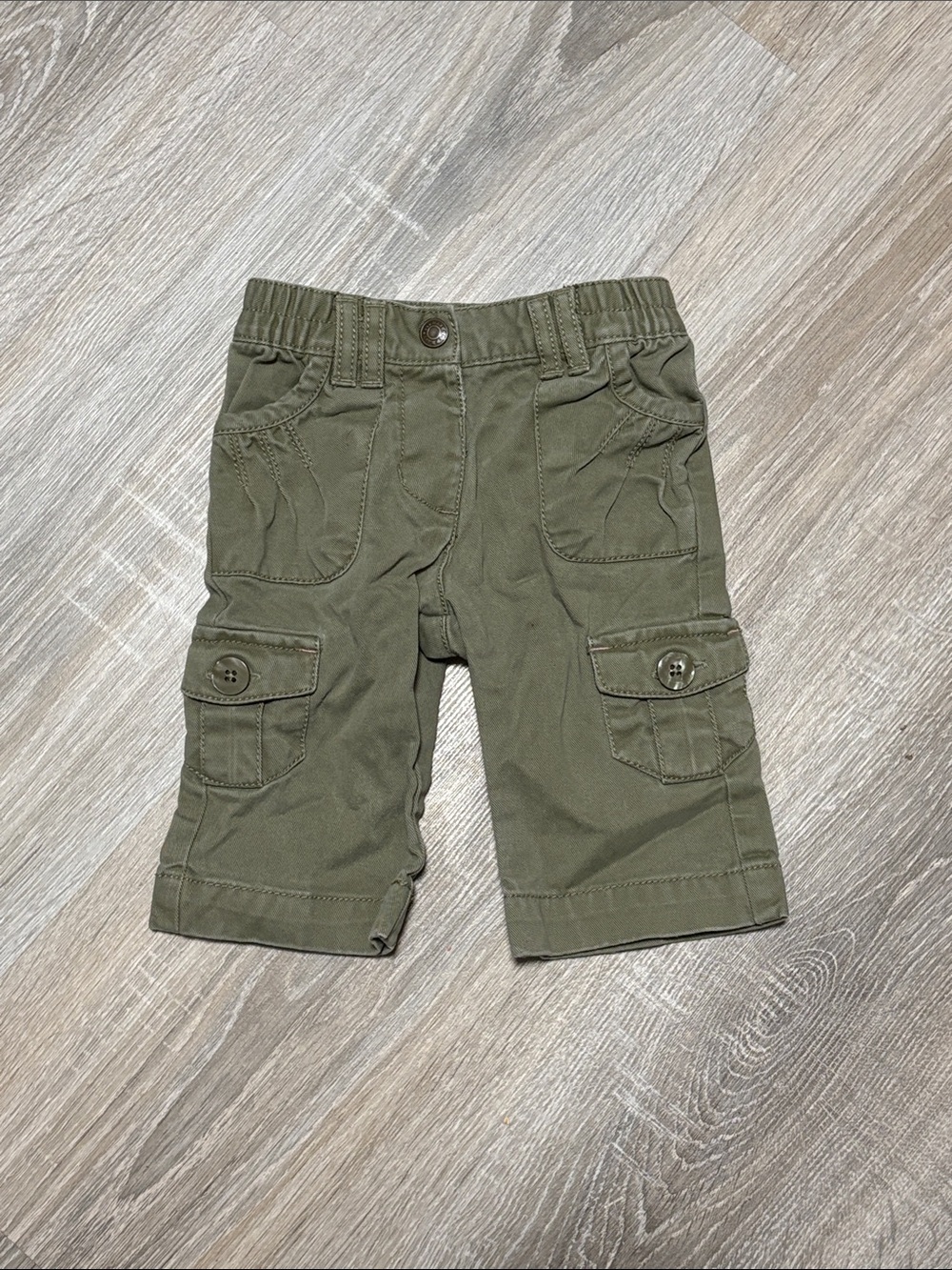 Old Navy Olive Green Cargo Shorts for Girls